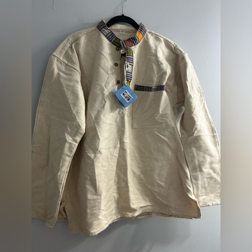 Handmade in Nepal men’s top button up - Picture 5 of 7